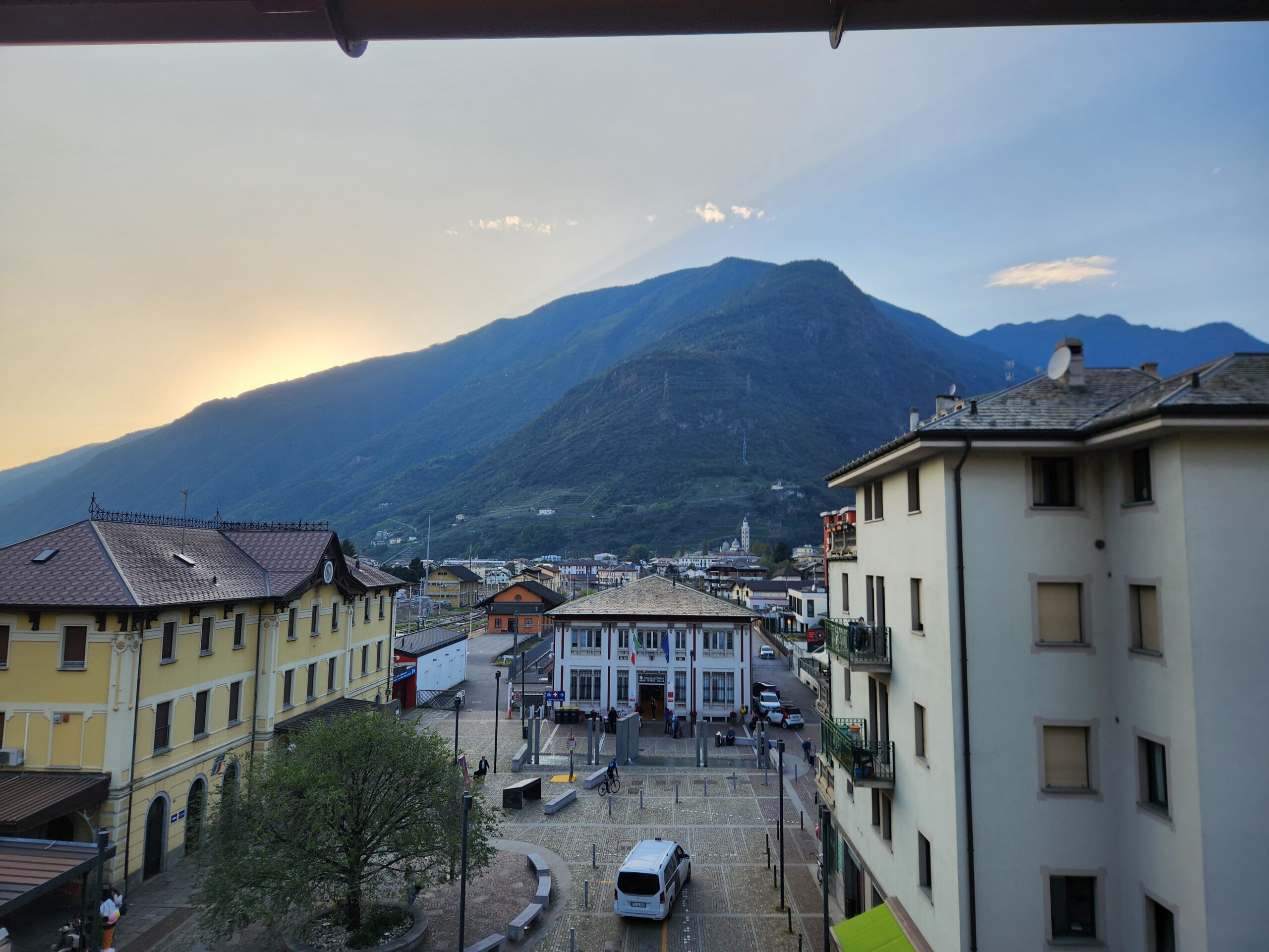 El angustioso trayecto de Milán a Tirano